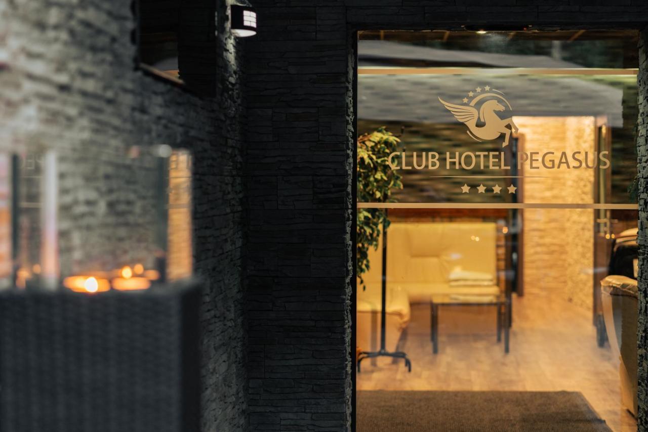 Club Hotel Pegasus Tiszaug Экстерьер фото