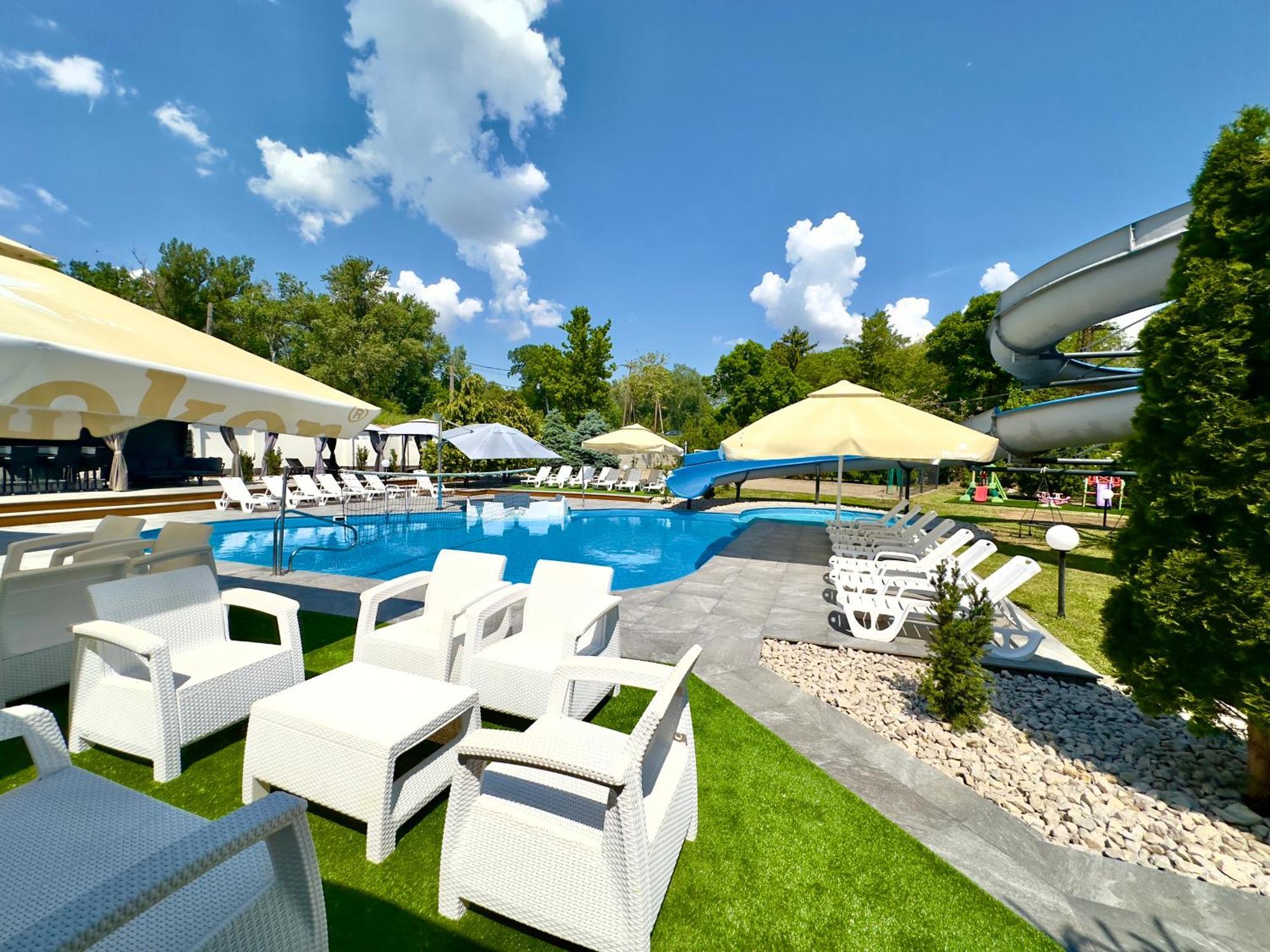 Club Hotel Pegasus Tiszaug Экстерьер фото